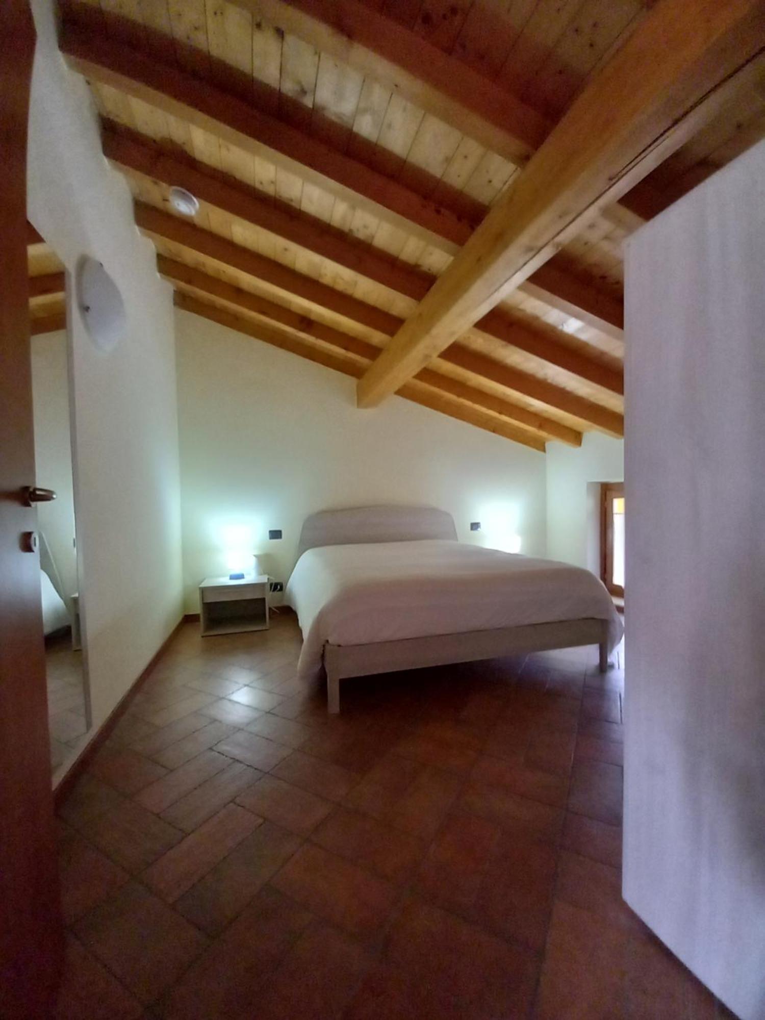 Casa Vacanze Tania Somendenna Exterior foto