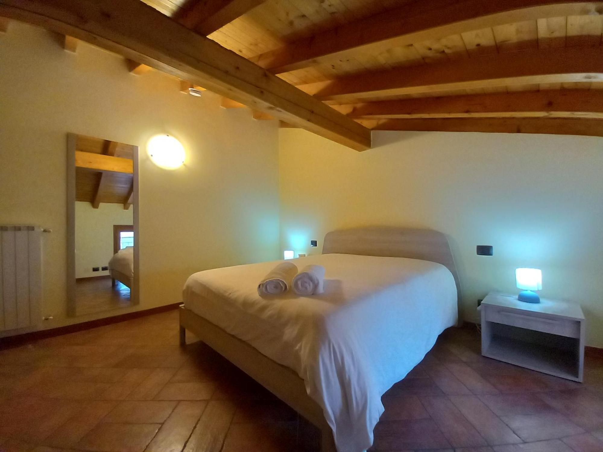 Casa Vacanze Tania Somendenna Exterior foto